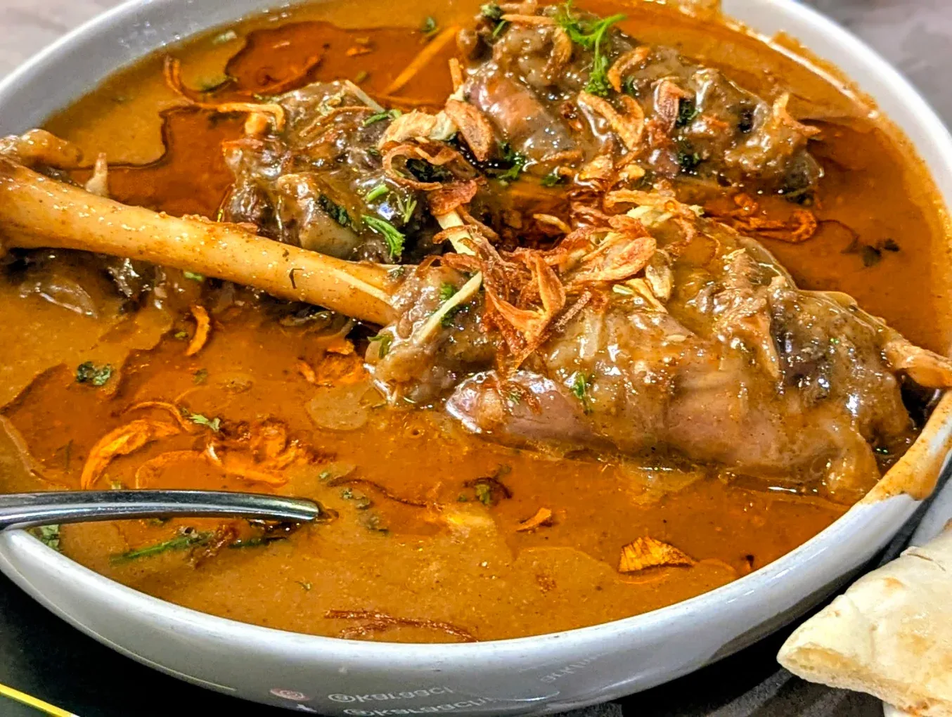 Karaachi Dastarkhwan